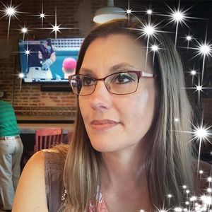 Meet your Posher, Deseree